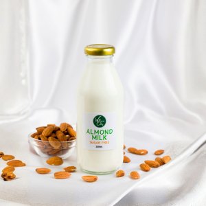 Almond Milk 350ml - 1 No.